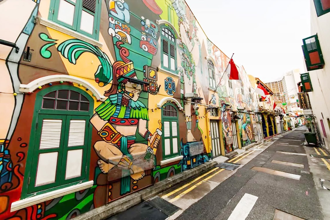 Pemandangan mural Haji Lane yang berlokasi dekat Bugis Street.