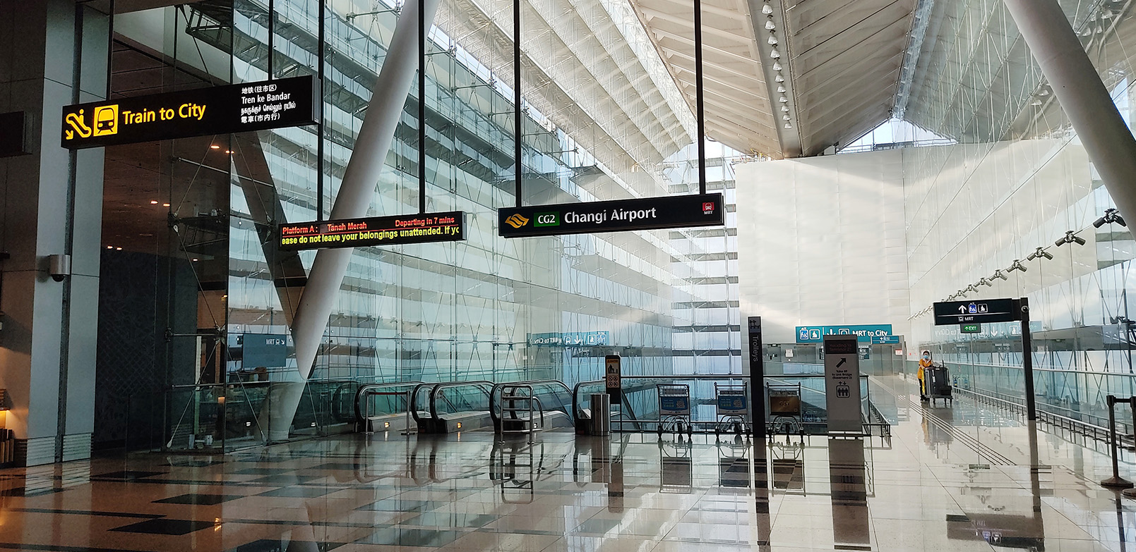 Jelajah Singapura: Begini Cara Naik MRT dari Changi Airport ke Destinasi Wajib di Sini!