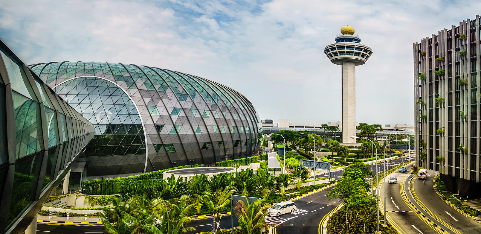 kembali ke singapura