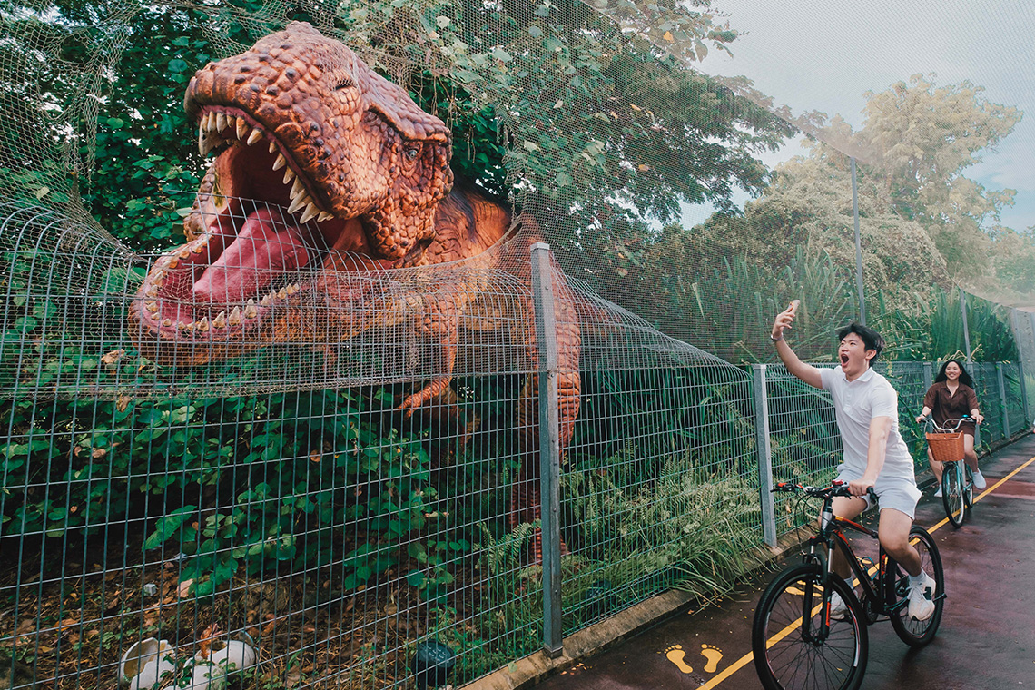 Changi Jurassic Mile bisa jadi opsi wisata dekat Changi Airport yang romantis.