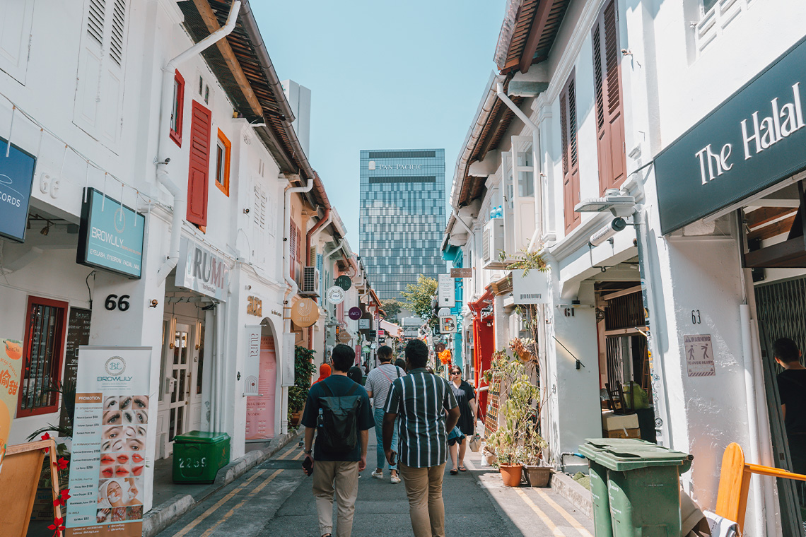 Wisata Singapura gratis dari Bandara Changi ada yang berkaitan dengan sejarah dan budaya.