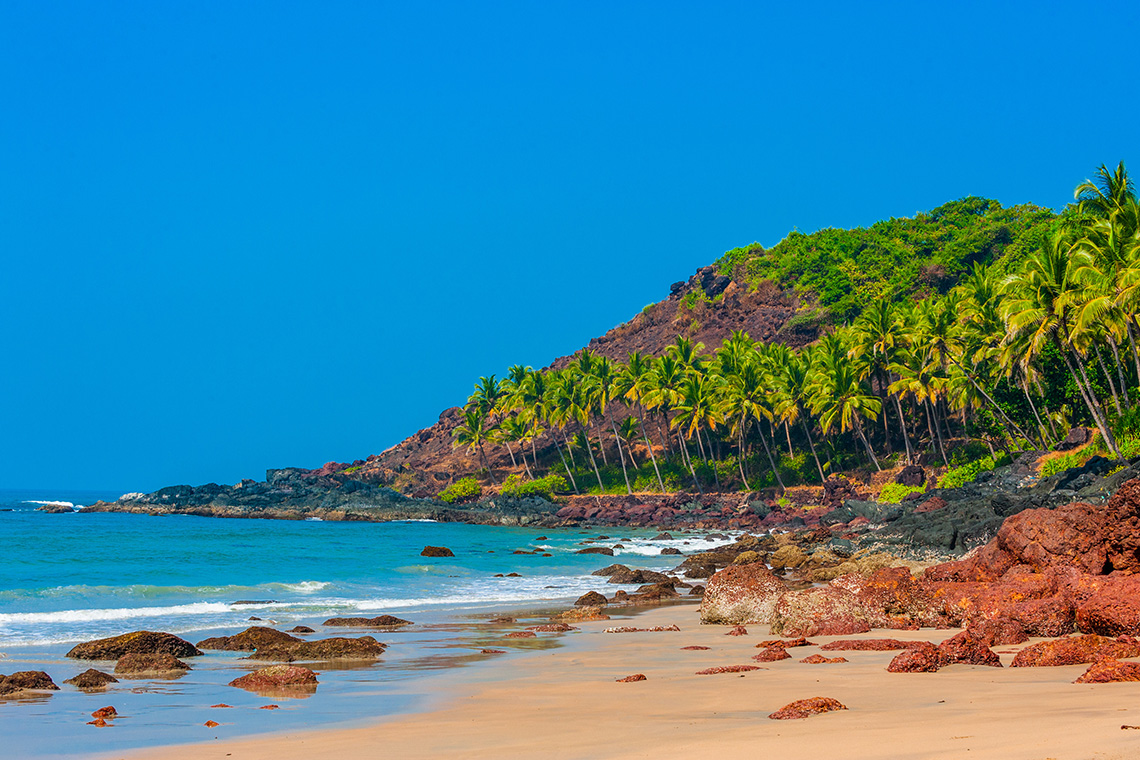 Goa adalah tempat wisata di India yang tepat untuk bermain di pantai.